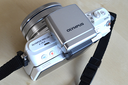 オリンパス PEN E-PL6★wifi対応SDカードでスマホ転送可能カメラ