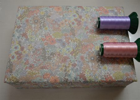 アニー刺繍カラー1